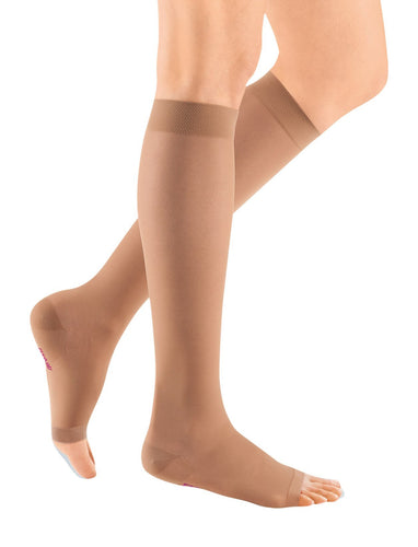 mediven sheer & soft, 20-30 mmHg, Calf High, Open Toe